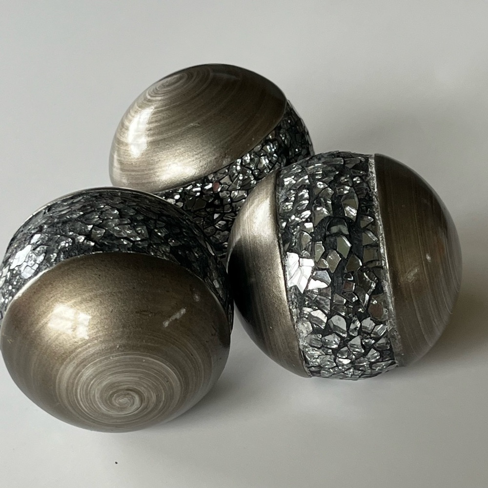Creative Scents Schonwerk Silver decorative orbs, spheres set/3